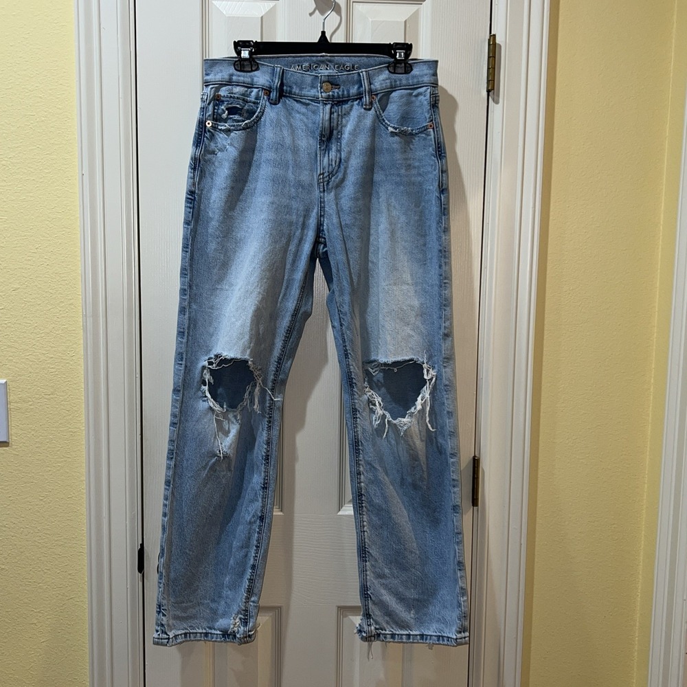 American Eagle Light Wash Distressed Ex Boyfriend Jeans Women 4 Thrashed Grunge